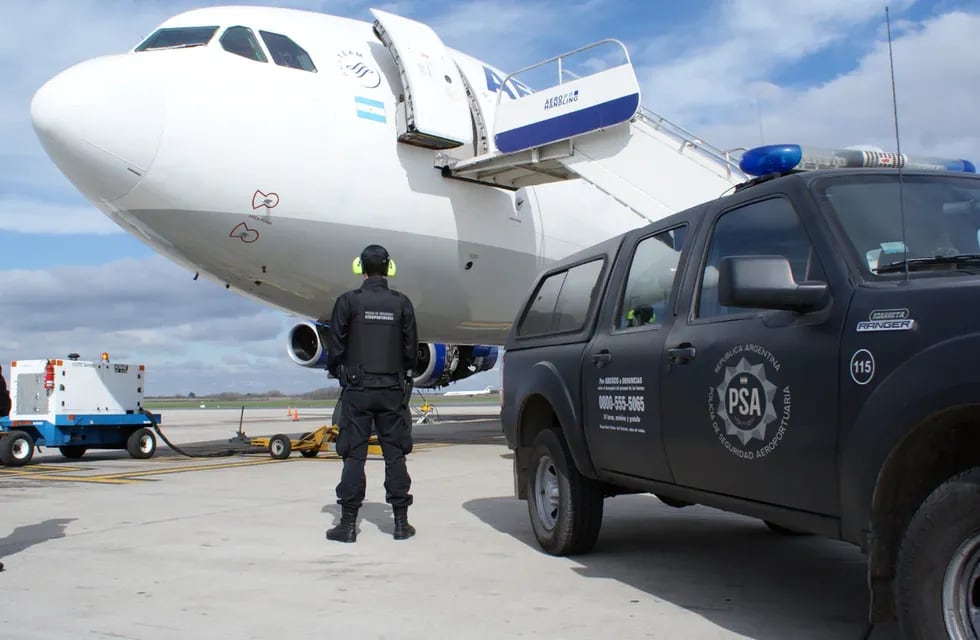 La Justicia detectó nuevos vínculos con el terrorismo del avión venezolano-iraní.