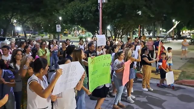 Protesta docentes en Arroyito