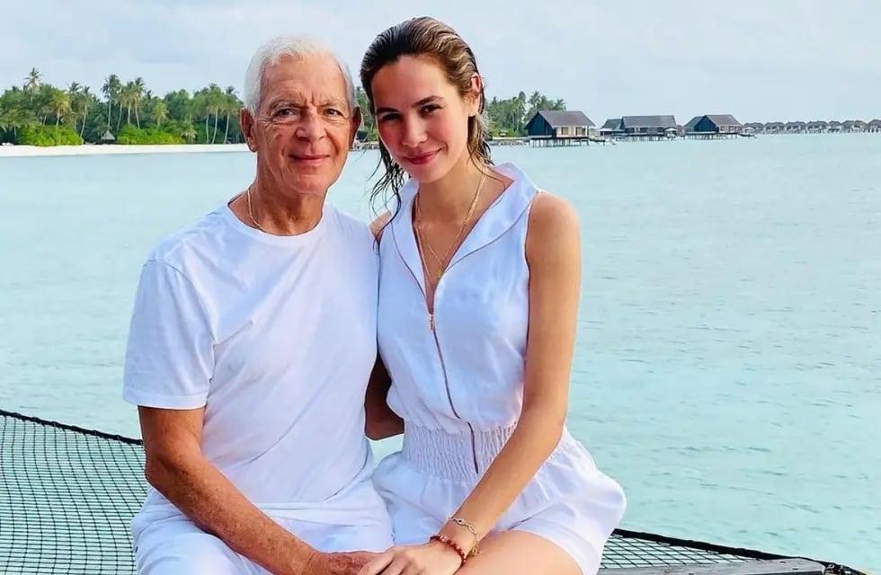 Elina Fernández y Eduardo Costantini en las Maldivas.