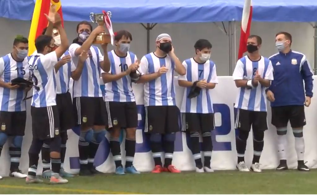 La Selección Argentina de fútbol para ciegos venció 2-0 a Japón y se consagró campeona, por tercera vez consecutiva, del Grand Prix de Tokio.
