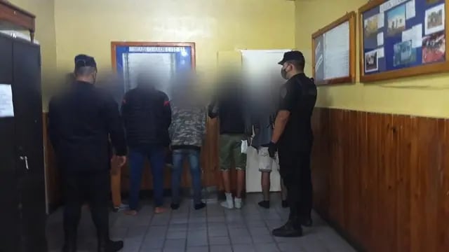 Colonia Guaraní: detuvieron a seis jóvenes que ocasionaban disturbios. Policía de Misiones