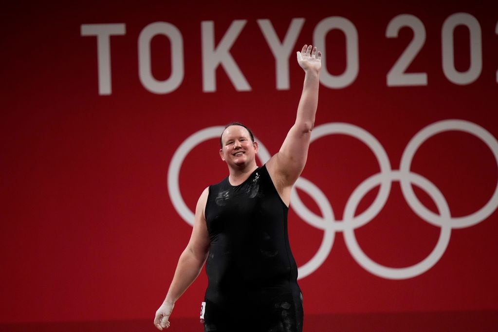 Laurel Hubbard, la primera atleta transgénero en la historia de los Juegos Olímpicos Tokio 2020.