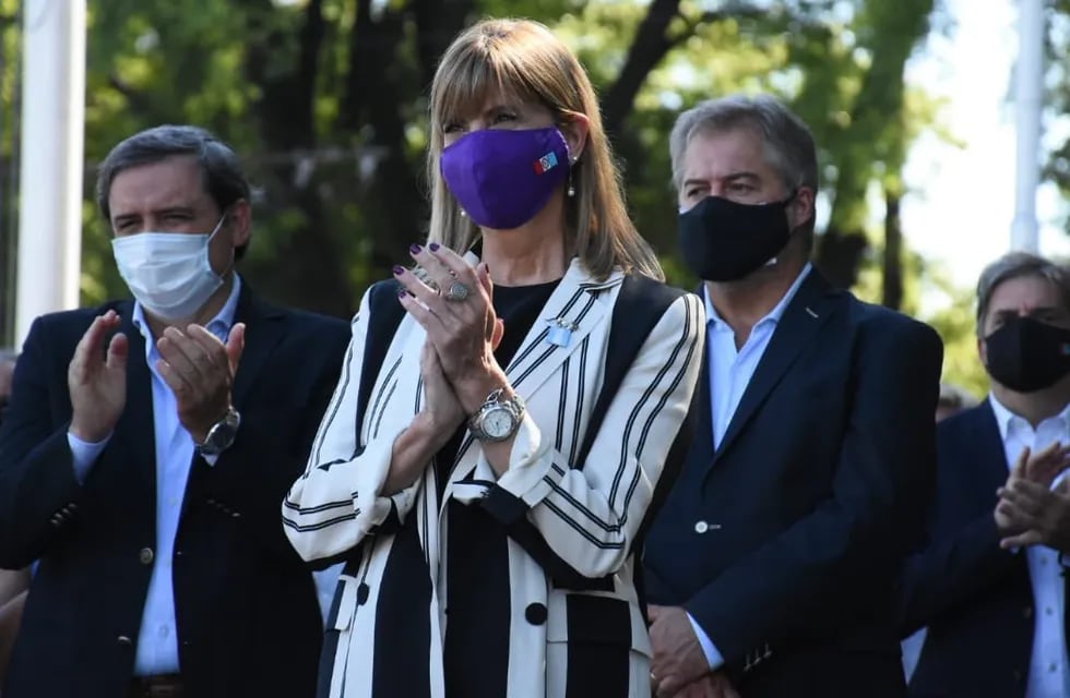 La vicegobernadora de Santa Fe, Alejandra Rodenas, asistió a un acto oficial en Rosario. (@rodenasale)