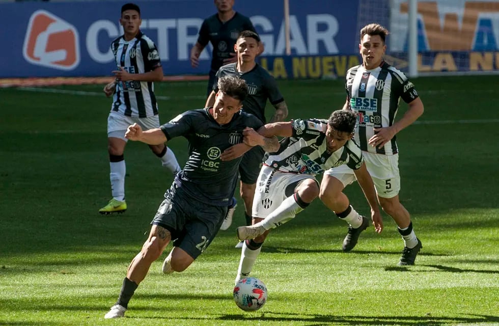 Talleres jugó mal y perdió dos de tres partidos en Liga Profesional (La Voz).