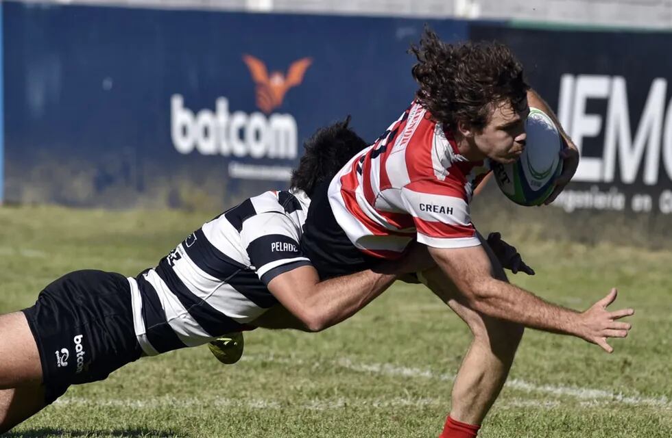 Triunfazo del Jockey Club sobre el Tala, para terminar segundo y ser semifinalista ante Palermo Bajo (Facundo Luque).