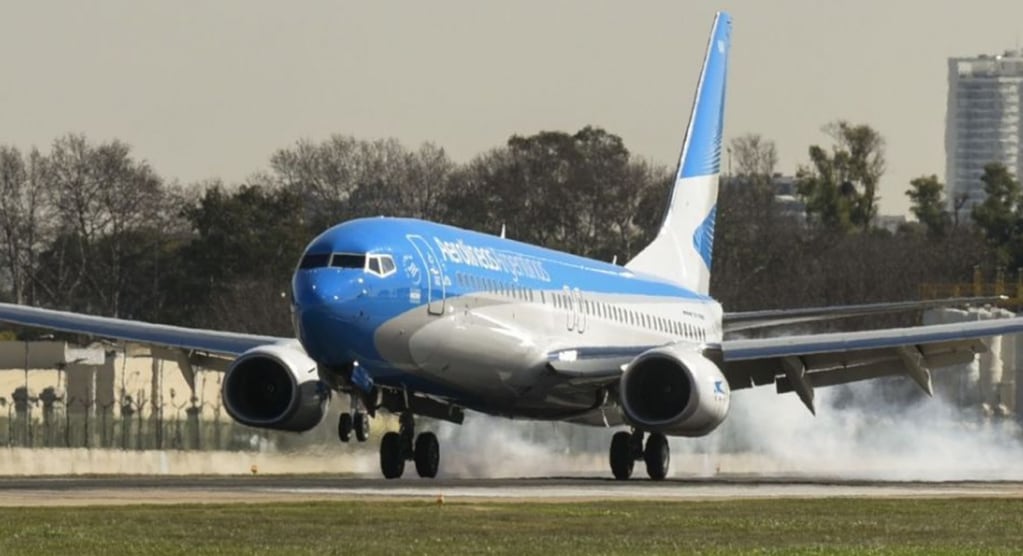 Aerolíneas Argentinas reactiva la operación de los corredores federales