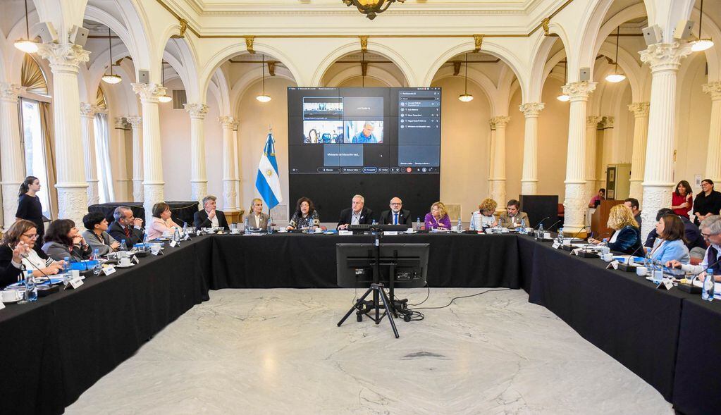 Tierra del Fuego estuvo presente en la presentación del informe de las Pruebas Aprender