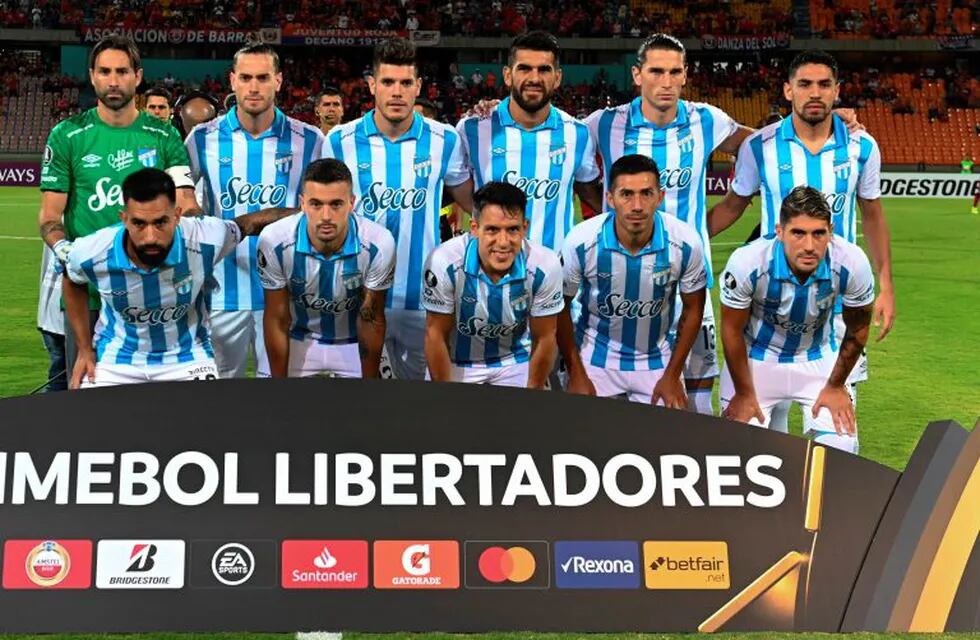 Argentina's Atletico Tucuman players pose for a photo before their Copa Libertadores football match against Colombia's Independiente Medellin at the Atanasio Girardot stadium, in Medellin, Colombia on February 18, 2020. (Photo by JOAQUIN SARMIENTO / AFP)