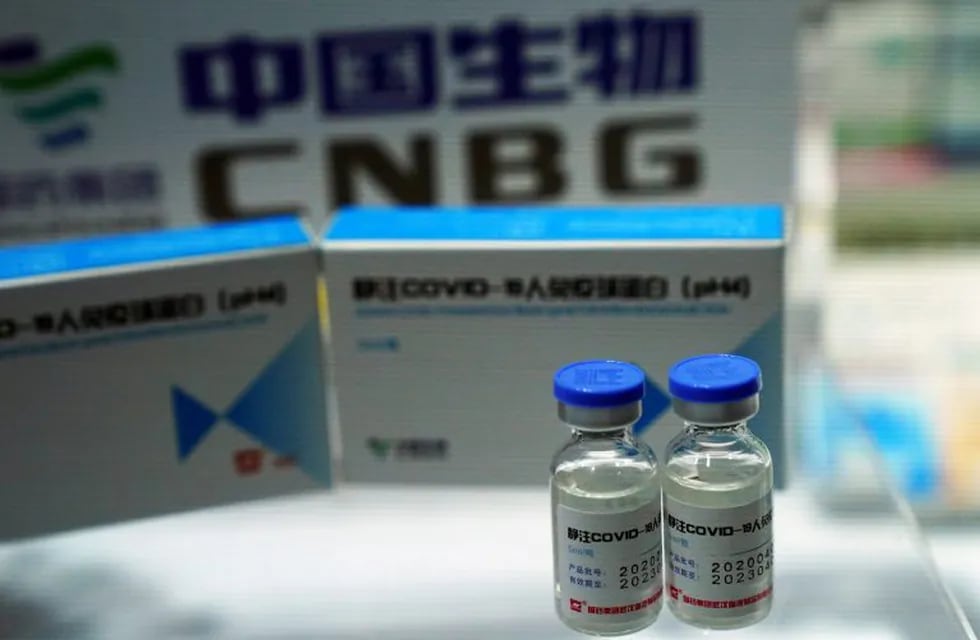 El Gobierno define los últimos detalles para comprar la vacuna del laboratorio chino Sinopharm. (Foto: Tingshu Wang/REUTERS)