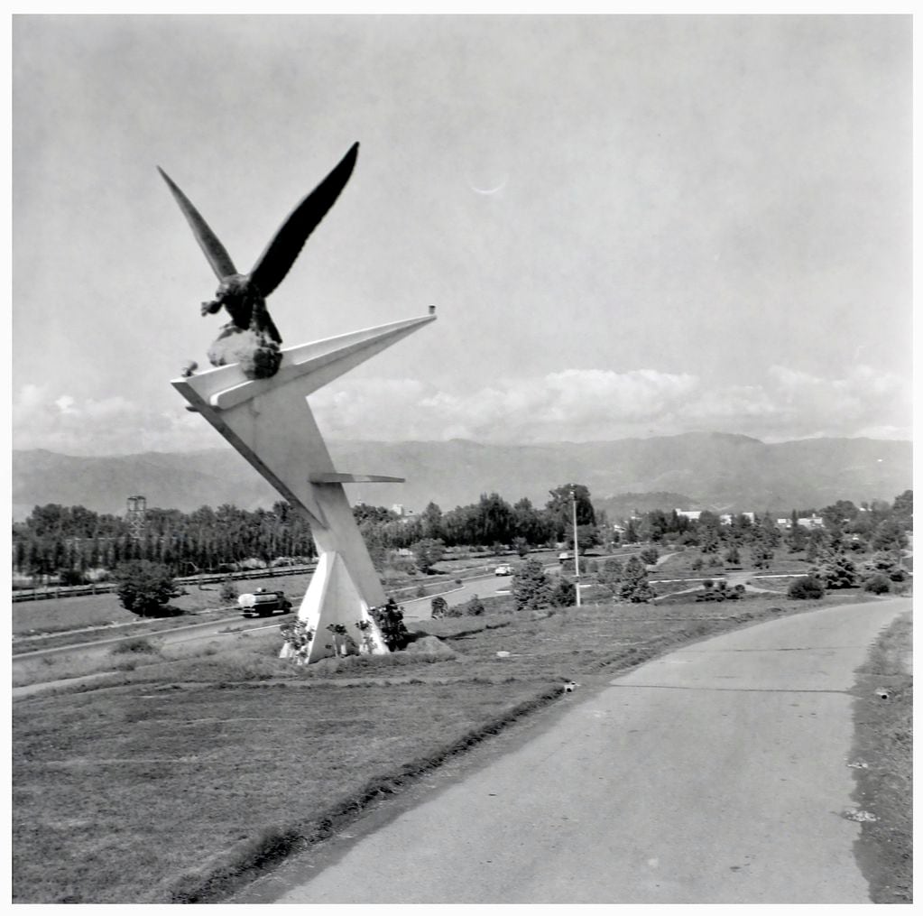Monumento al Cóndor de Los Andes fue inaugurado el 1 de marzo de 1958.