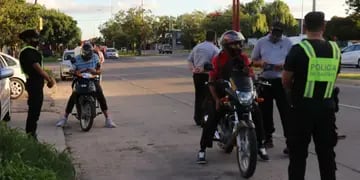 Operativo de control de motos en Santa Fe