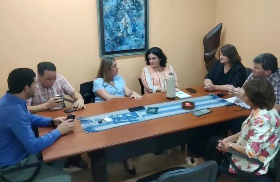 Autoridades de la Universidad Nacional de Misione se reunieron con la viceintendenta de Eldorado.