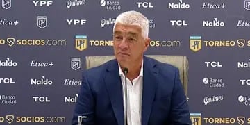 Omar de Felippe, entrenador de Atlético Tucumán.