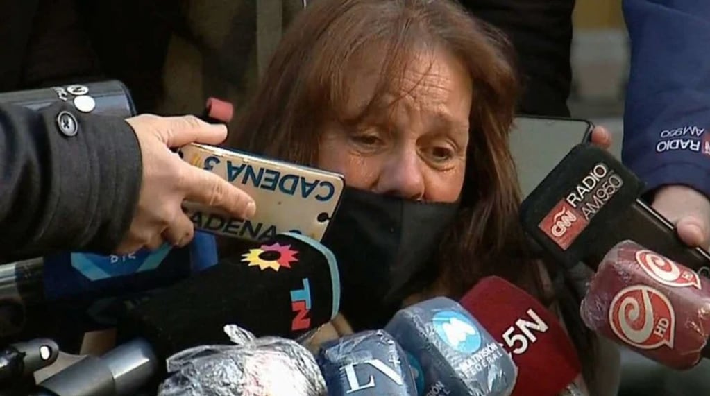 Su madre, Mariana, pidió privacidad a los medios.