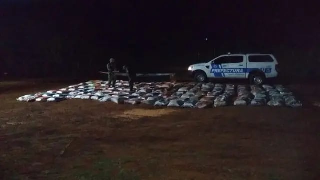 Soja ilegal: Prefectura Naval Argentina secuestró más de cuatro toneladas en El Soberbio