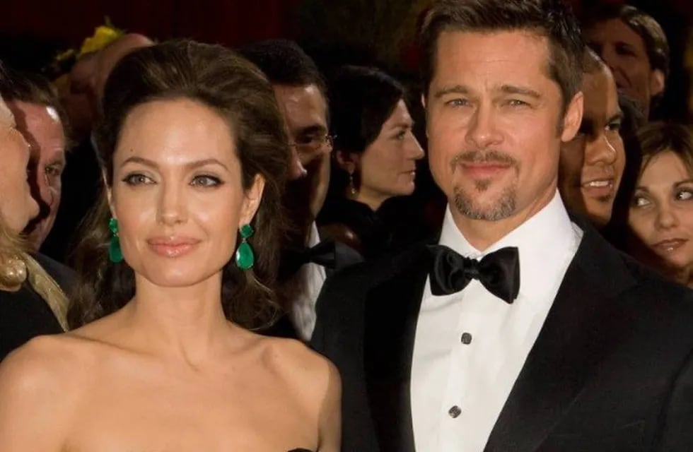 Cuando Angelina Jolie y Brad Pitt estaban en pareja. (Web)