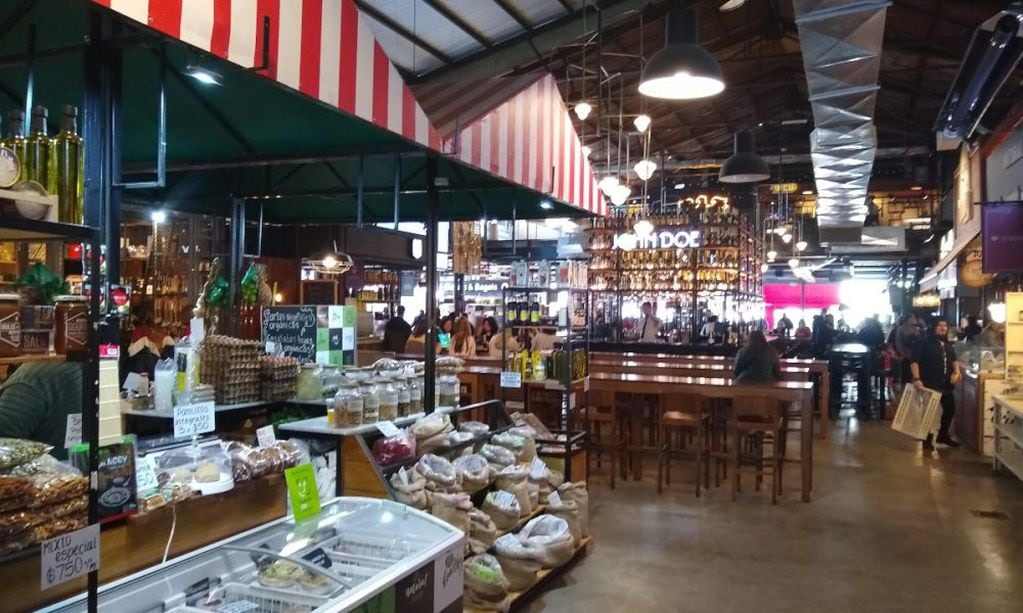 Baxar Mercado tiene gran amplitud de opciones gastronómicas.