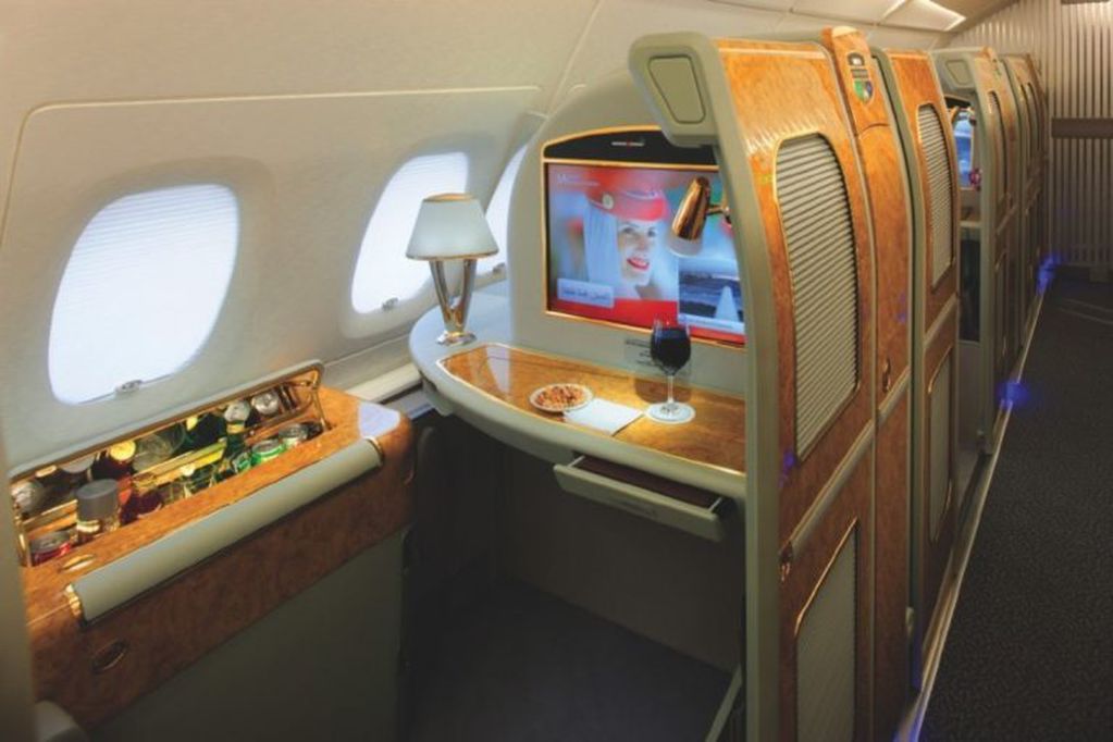 Así es la primera clase del lujoso avión en el que Mauricio Macri viaja a Dubai