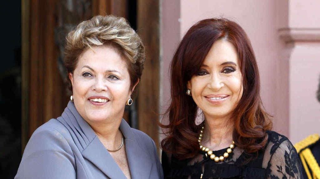 Dilma Rousseff, la ex presidenta brasileña, señaló que "el pueblo argentino y latinoamericano estarán de su lado", en referencia a Cristina Kirchner. 