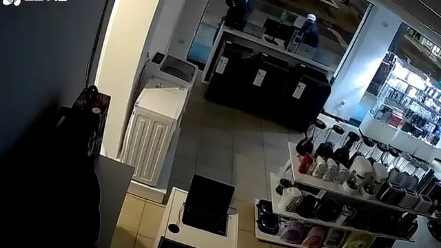 Violento robo a un local comercial en Posadas