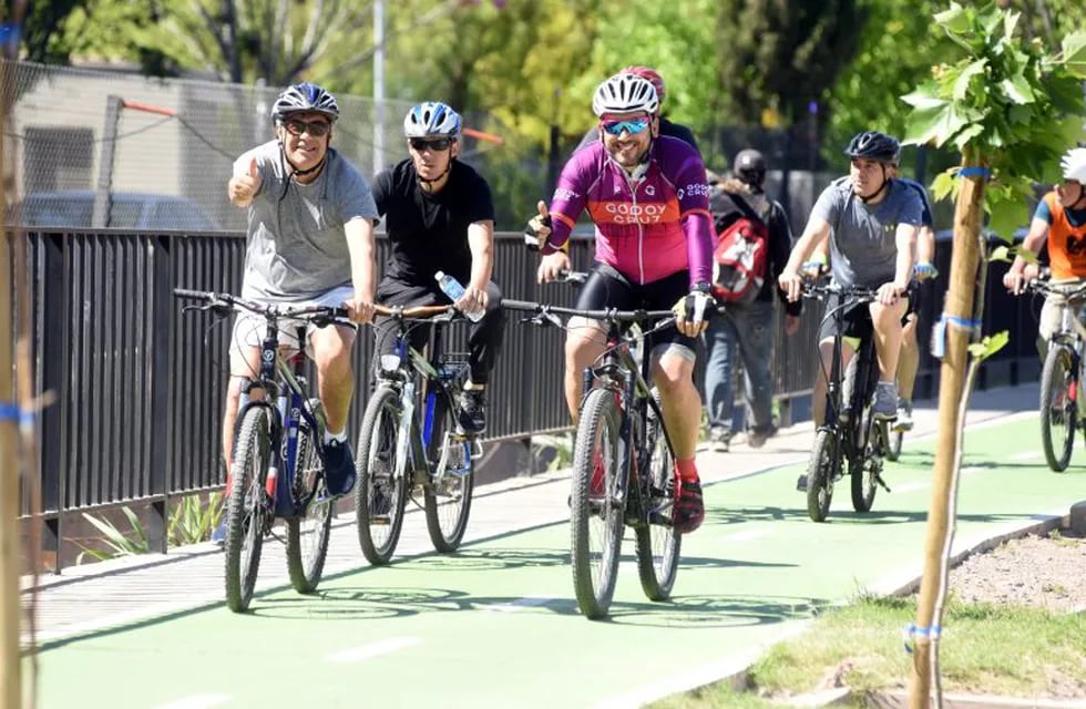 Cornejo bicicleteada saludable ampliación de ciclo vías