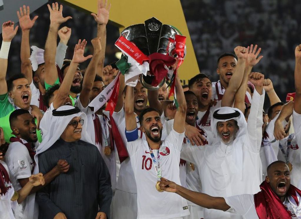 Qatar se consagró campeón de la Copa Asia por primera vez en su historia. (AP)