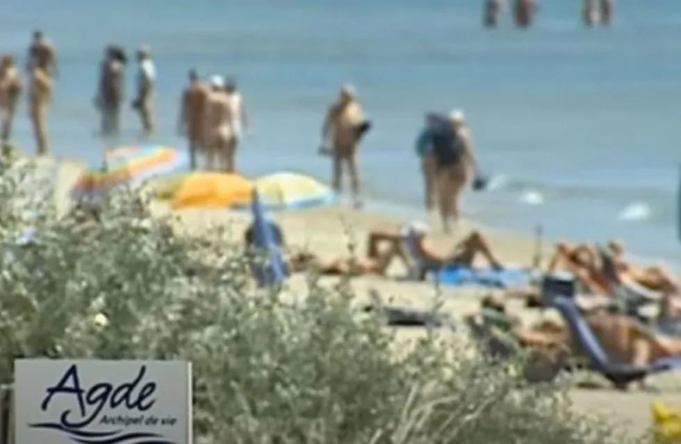 Una playa del hotel Cap d'Agde en la costa del Mar Mediterráneo. (Foto: Captura de video)