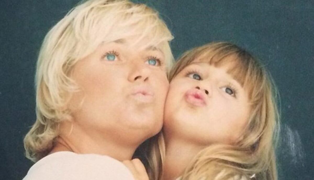 Ya tiene 20 aÃ±os! AsÃ­ estÃ¡ hoy Sasha Meneghel, la hija de Xuxa | VÃ­a PaÃ­s