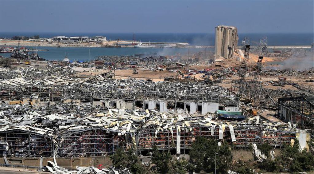 El día después de la trágica explosión en Beirut. (Foto: EFE/EPA)