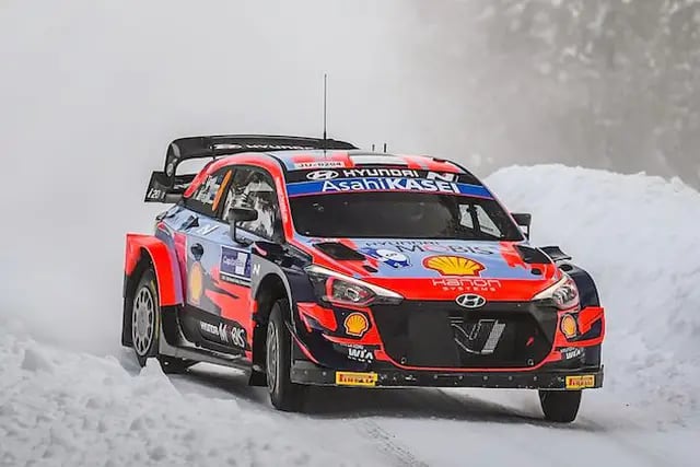 Ott Tanak, en su Hyundai i20 Coupe WRC.