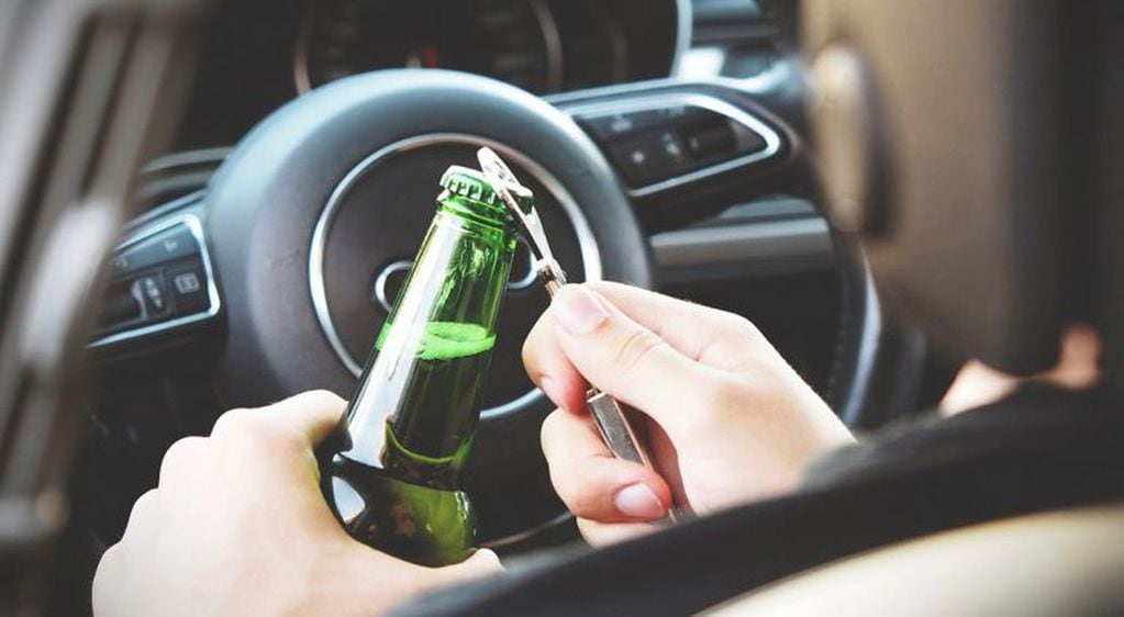 El peligro del alcohol al volante.