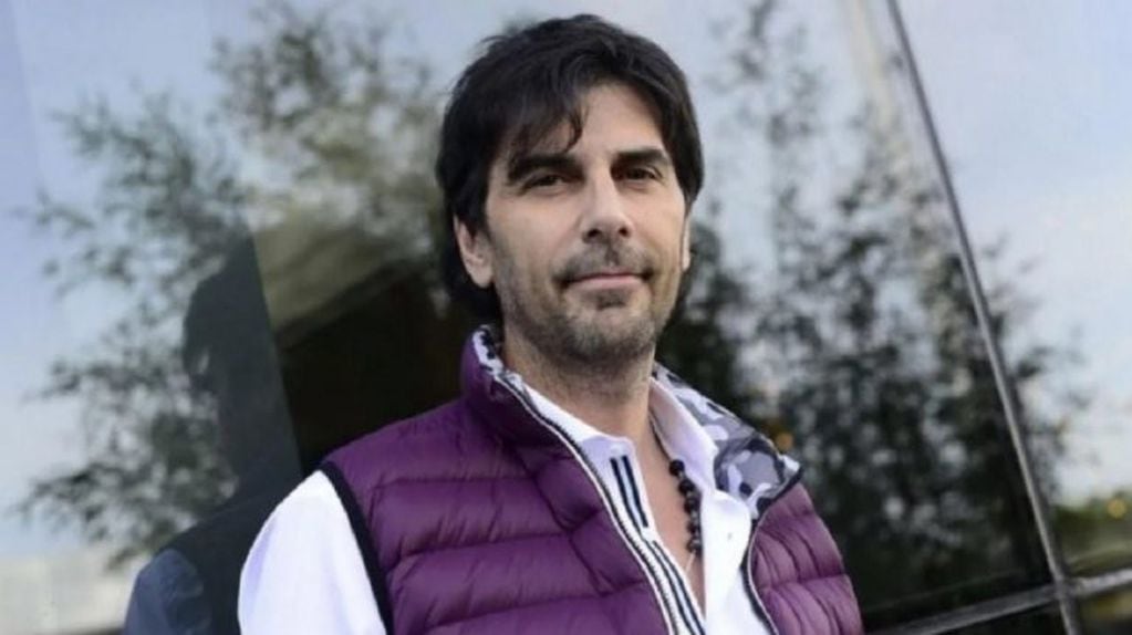 Juan Darthés se encuentra exiliado en San Pablo y solo regresó a Buenos Aires para el Día del Padre. Su abogado, Fernando Burlando, sostuvo que “está pasando por un proceso depresivo importante".