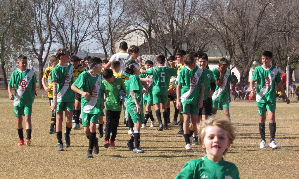 Futbol categoría infantil Cultural Arroyito campeón
