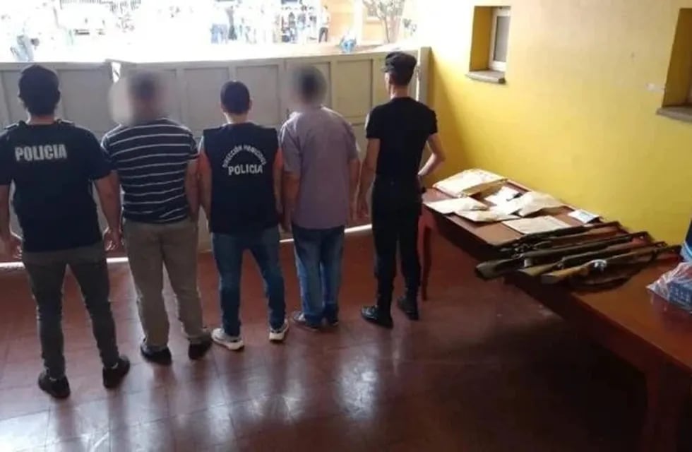 Continuurán detenidos los acusados de balear a un padre y su hijo en Andresito