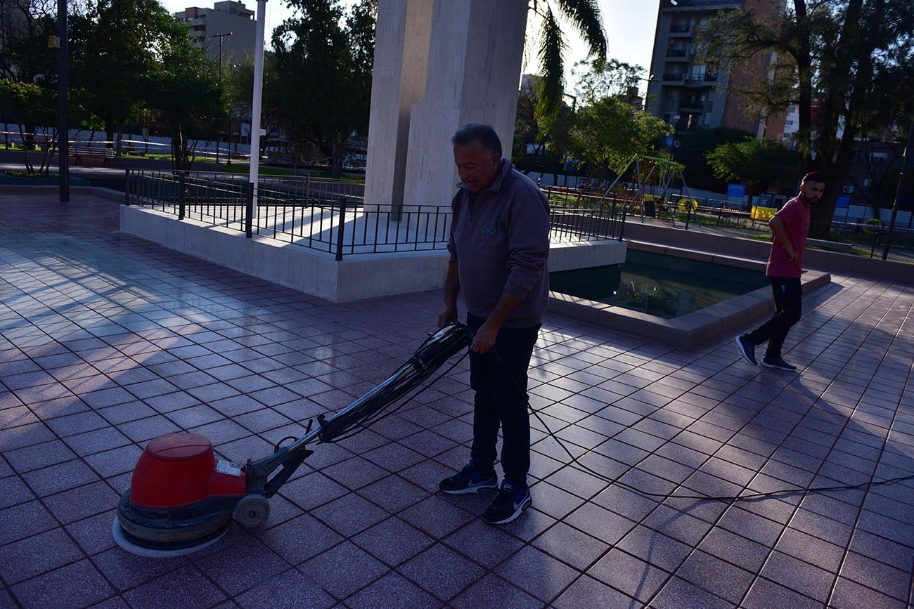 Trabajo de la Municipalidad de Córdoba. (José Gabriel Hernández / La Voz)