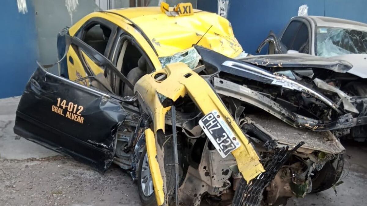 Accidentes fatales en dos departamentos sureños de Mendoza: murieron un taxista de 46 años y un motociclista de 20