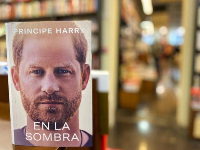 “En la sombra”, el libro del príncipe Harry