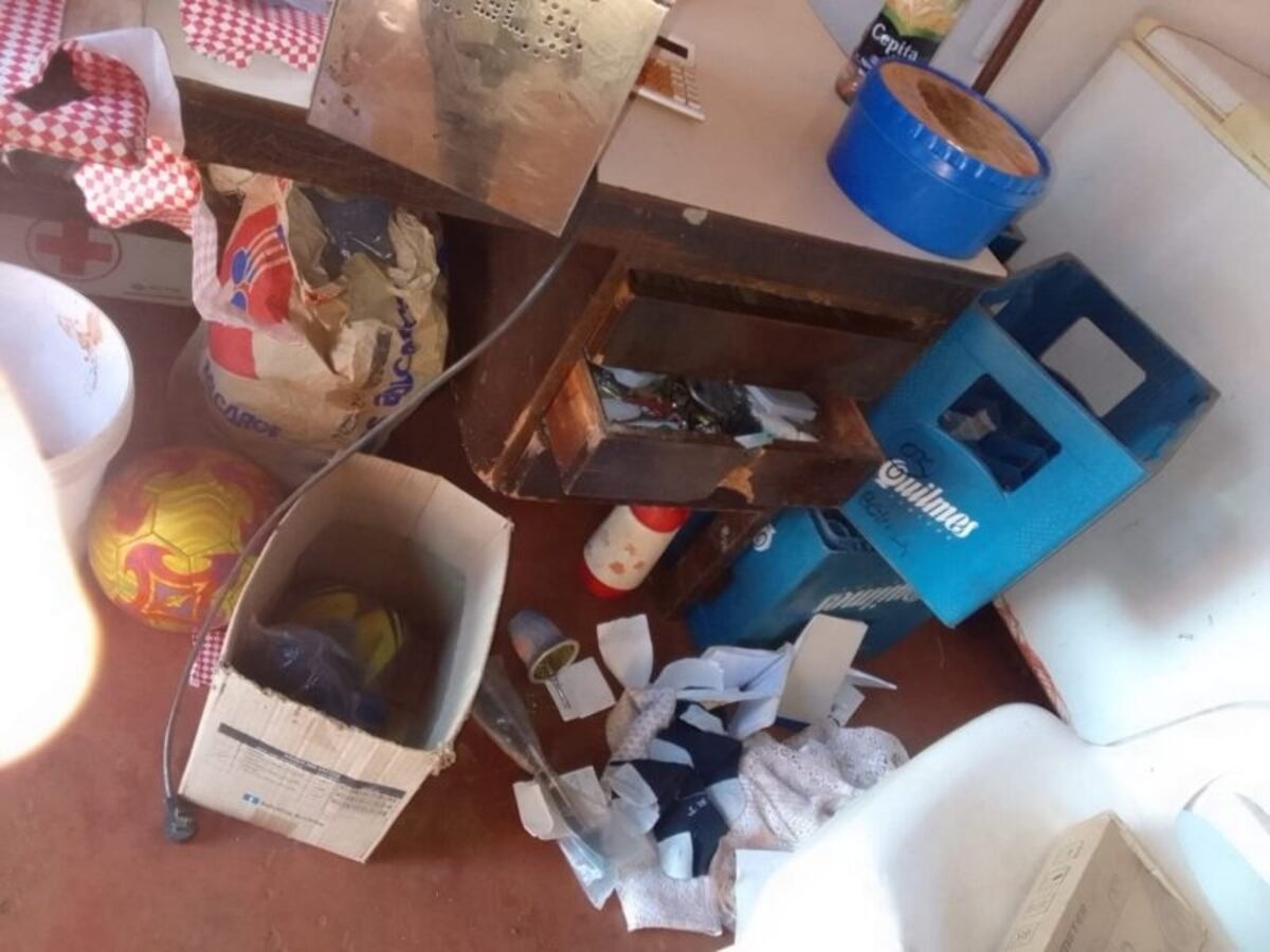 Robaron mercadería y objetos del club Guaraní de Eldorado