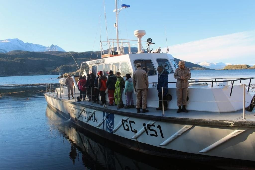 Guillermo Navarro agradeció y resaltó el apoyo de la Prefectura Naval Argentina para la realización de las actividades.