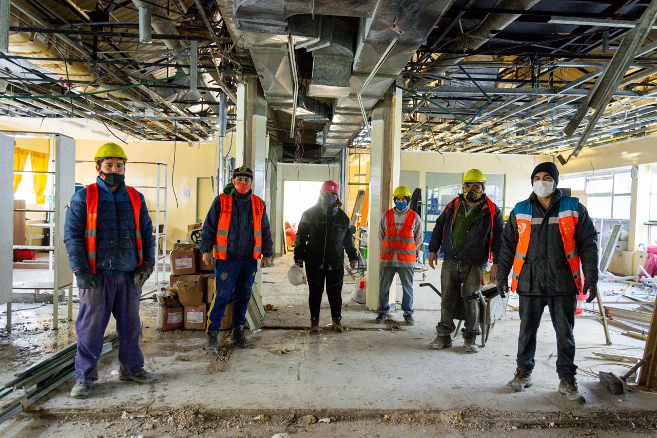 Avanzan las tareas de reconexión de servicios en el Hospital Regional Ushuaia