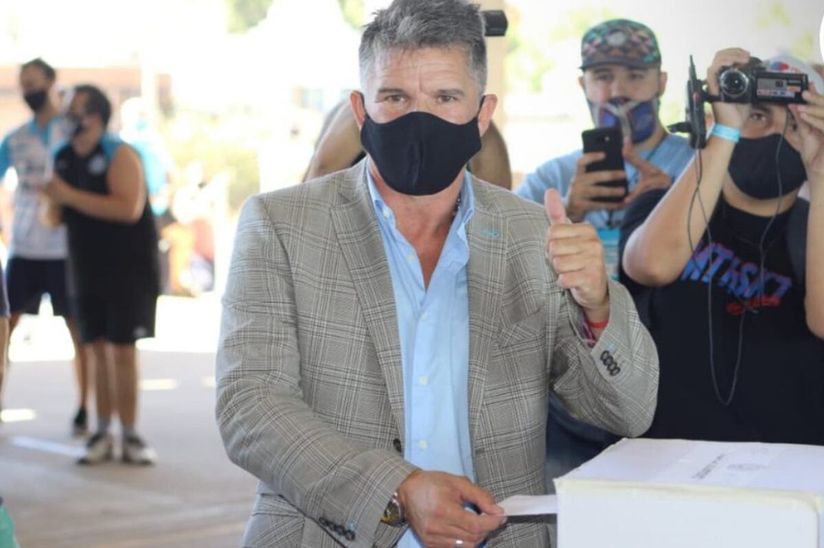 Belgrano presentó el informe sobre el primer mes de gestión de Luis Artime presidente