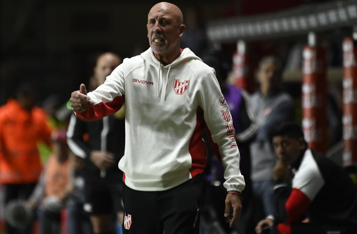 El técnico de Instituto, sin rodeos: “Nos ganó un equipo que es mejor”