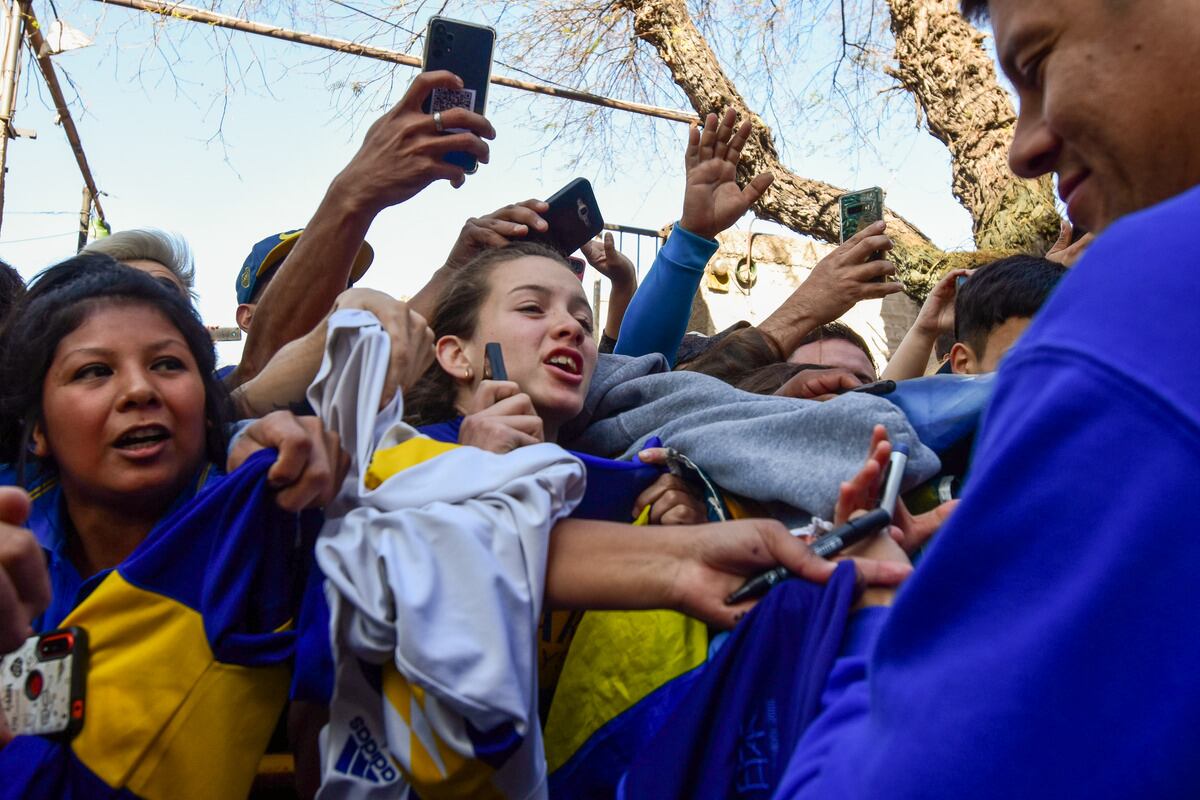 Los fanáticos hinchas de Boca, no se quisieron perder ni un detalle del equipo Xeneize.