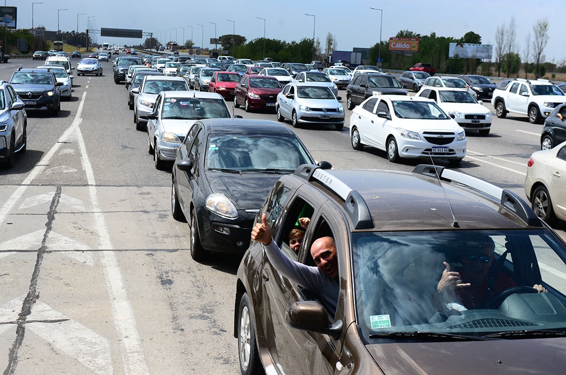 Peaje autopista Carlos Paz Turismo fin de semana largo
Fotografía José Gabriel Hernández