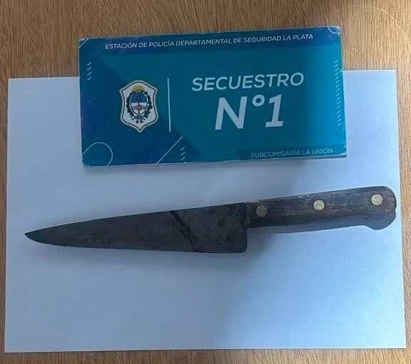 Se secuestró un cuchillo de 20 centímetros.