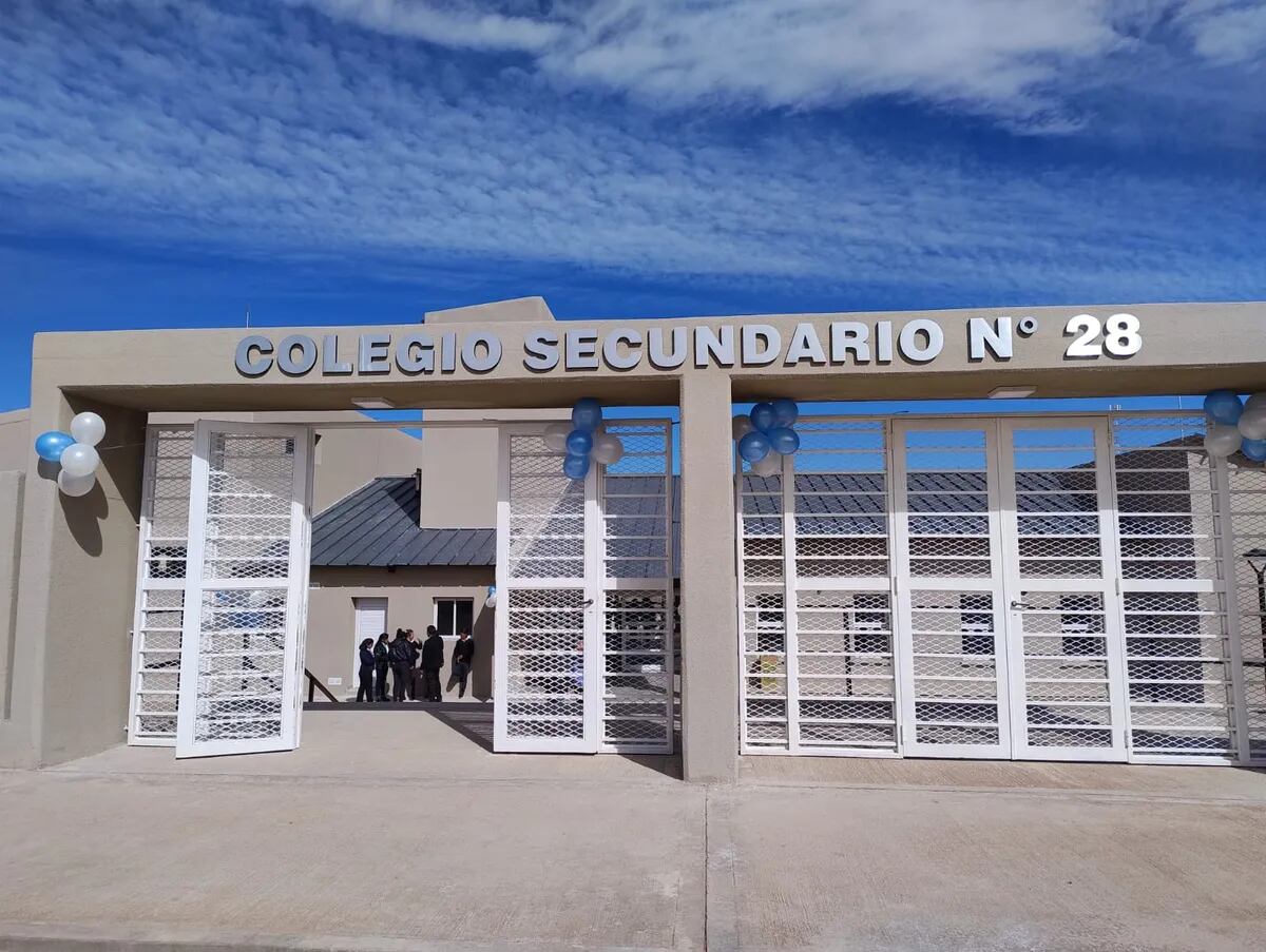 El nuevo edificio del Colegio Secundario de Tres Cruces fue construido con fondos del PROMACE.