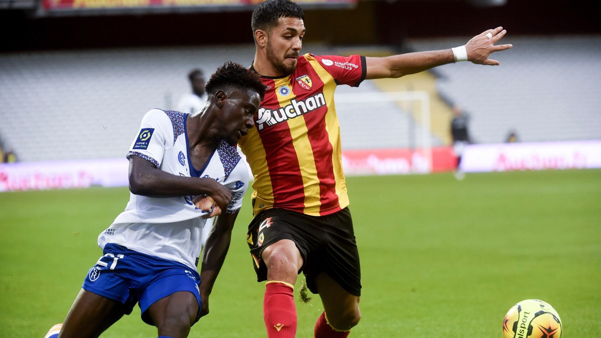 Facundo Medina juega en el Racing de Lens en Francia y fue parte de las convocatorias de Lionel Scaloni parala Selección