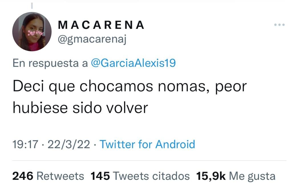 La respuesta de la joven al tweet de su ex novio.