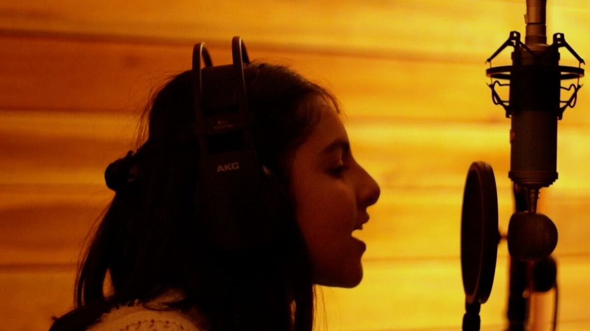 Desde este jueves, presentan las canciones de “Mi primer tema”