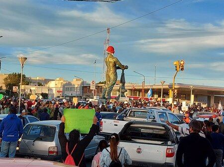 Vecinos protagonizaron una histórica protesta en el centro de la ciudad